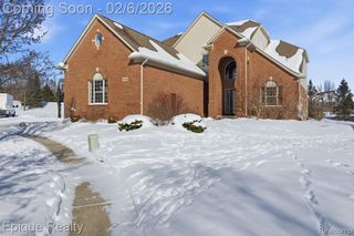 1030 Woodside Court, Oxford, MI 48371