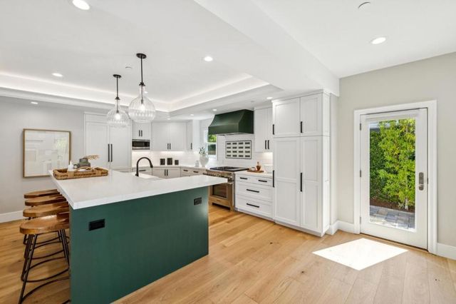 227 Alexander Avenue, Los Gatos, CA 95030