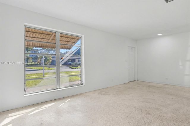 2301 NW 42nd Ave, Lauderhill, FL 33313