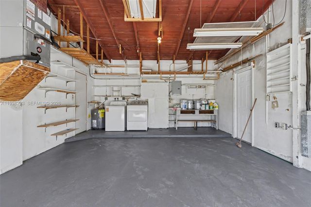 2301 NW 42nd Ave, Lauderhill, FL 33313