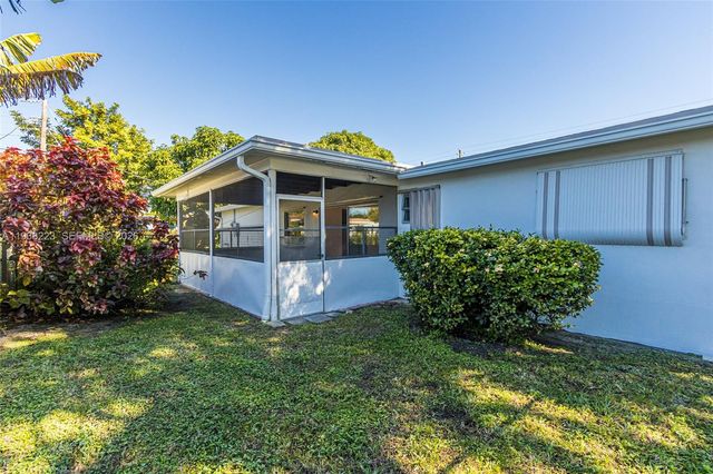 2301 NW 42nd Ave, Lauderhill, FL 33313