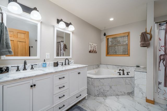 102 Hickory Ridge, Blairsville, GA 30512
