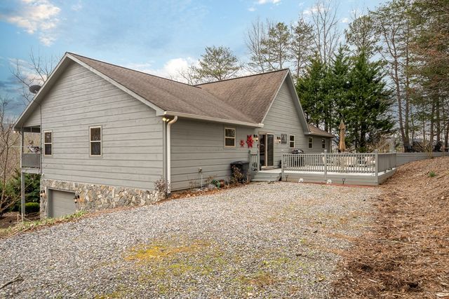 102 Hickory Ridge, Blairsville, GA 30512