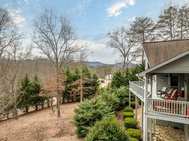 102 Hickory Ridge, Blairsville, GA 30512