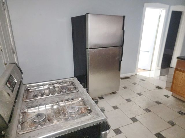 5417 W Van Buren Street, Chicago, IL 60644