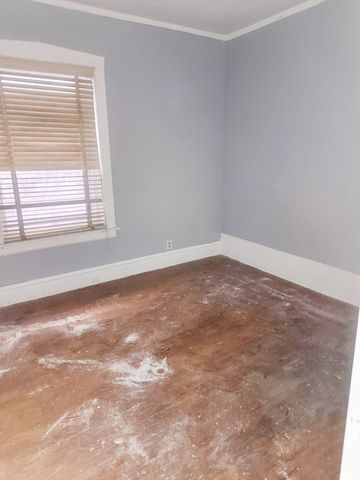 5417 W Van Buren Street, Chicago, IL 60644