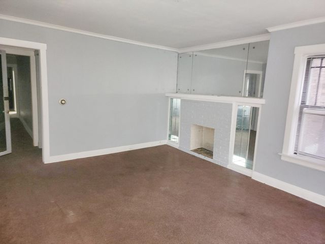 5417 W Van Buren Street, Chicago, IL 60644