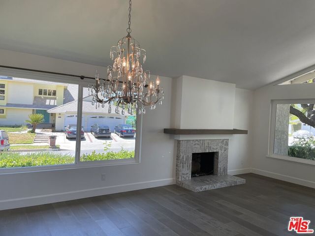 22634 Town Crier Road, Calabasas, CA 91302