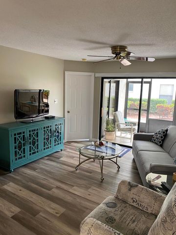 1099 Country Club Drive 811, Titusville, FL 32780