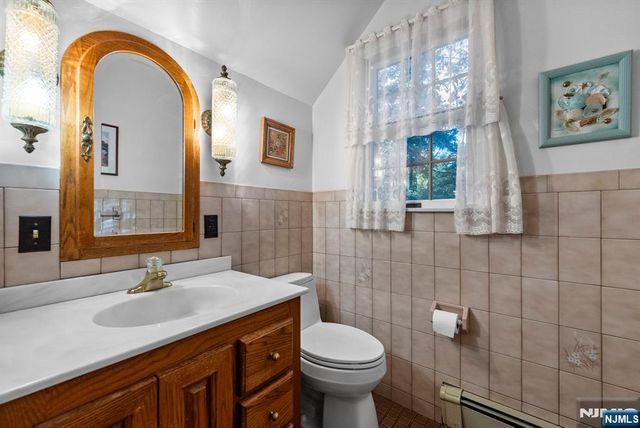 50 Snyder Avenue, Ramsey, NJ 07446