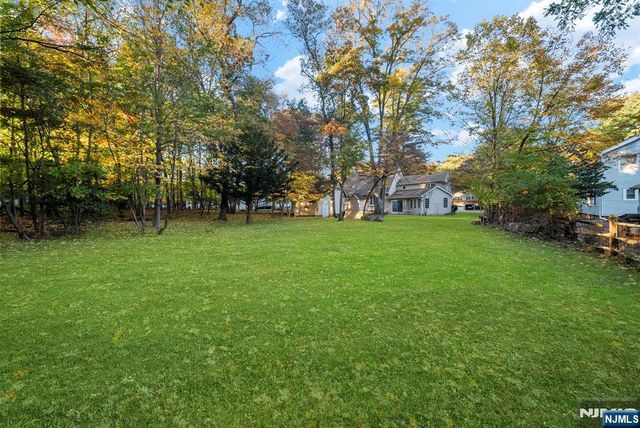 50 Snyder Avenue, Ramsey, NJ 07446