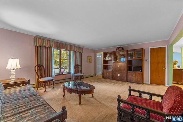 50 Snyder Avenue, Ramsey, NJ 07446