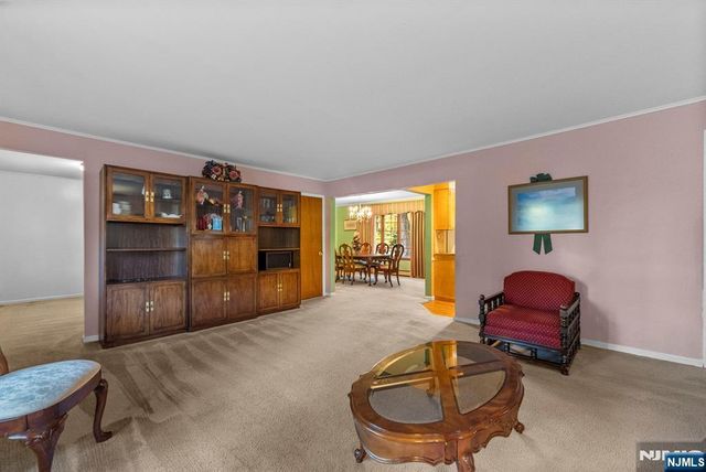 50 Snyder Avenue, Ramsey, NJ 07446