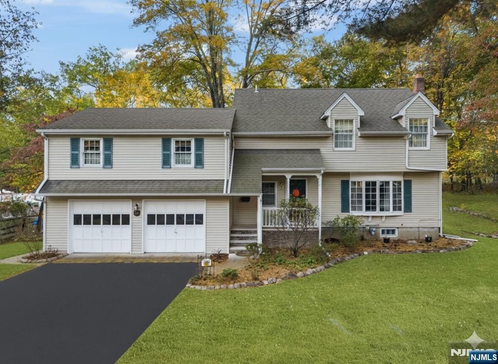 50 Snyder Avenue, Ramsey, NJ 07446