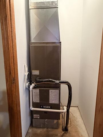 15908 Lawrence 2215, Verona, MO 65769