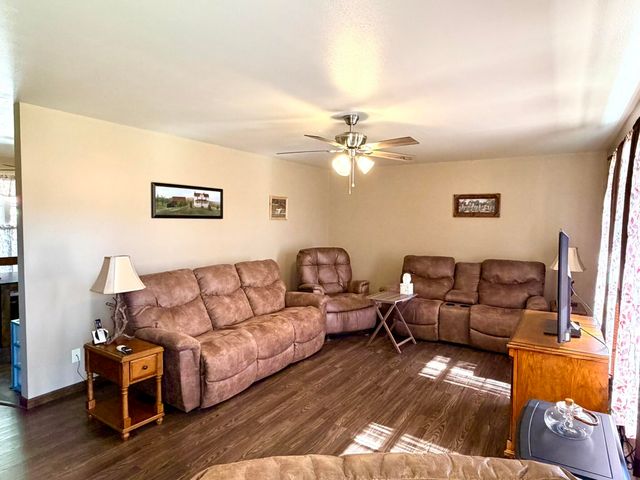 15908 Lawrence 2215, Verona, MO 65769