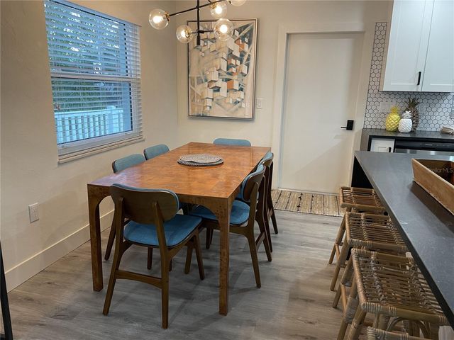 1920 MORRILL STREET Pineapple, Sarasota, FL 34236