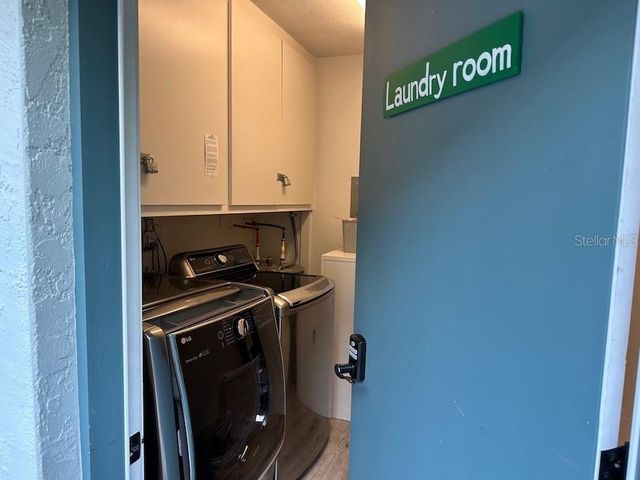 1920 MORRILL STREET Pineapple, Sarasota, FL 34236