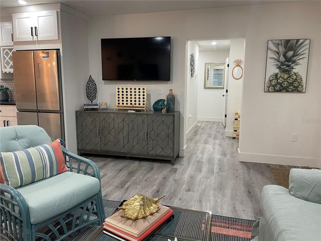 1920 MORRILL STREET Pineapple, Sarasota, FL 34236