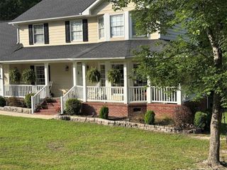 1699 Sykes Pond Road, Fayetteville, NC 28304