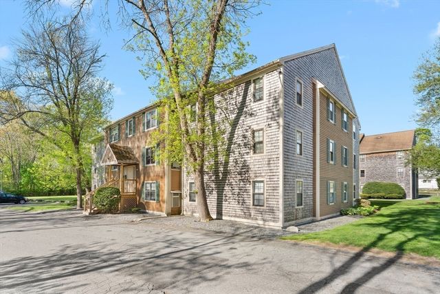 35 Eagle Ave 7, Brockton, MA 02301