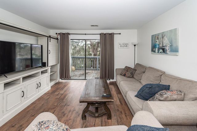 8483 Yadkin Circle Apt L, North Charleston, SC 29406