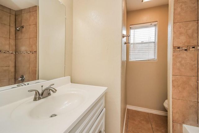 2007 Deerhurst Lane, Houston, TX 77088