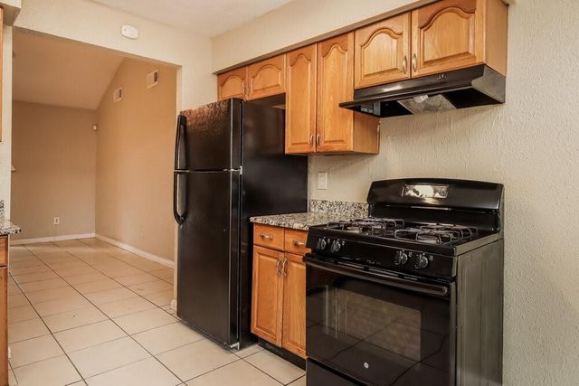 2007 Deerhurst Lane, Houston, TX 77088