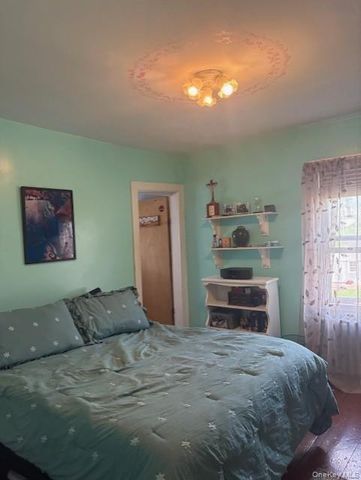35 Boyce Street, Beacon, NY 12508