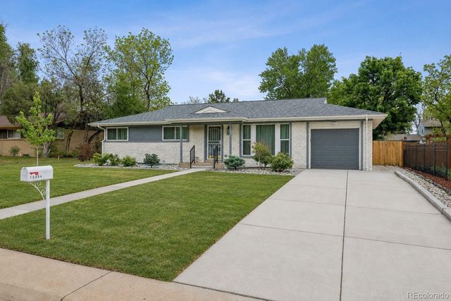 10894 E Wesley Avenue, Aurora, CO 80014