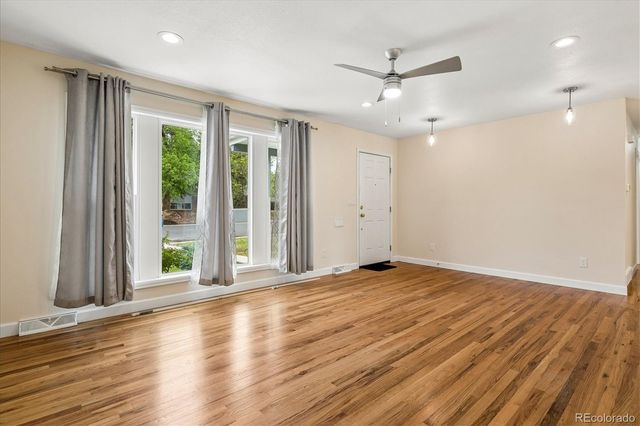 10894 E Wesley Avenue, Aurora, CO 80014