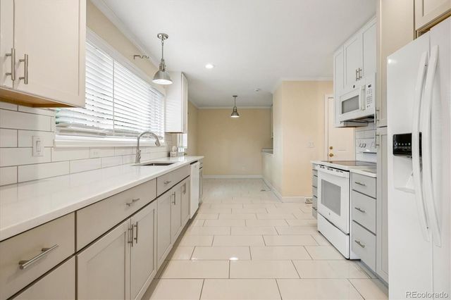 10894 E Wesley Avenue, Aurora, CO 80014