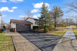 19929 S Schoolhouse Road, Mokena, IL 60448