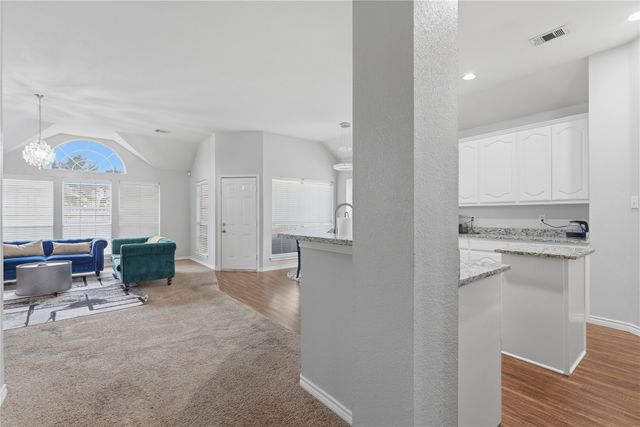 1700 Wylie Creek Drive, Desoto, TX 75115