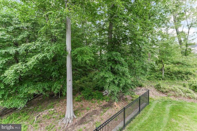 235 W PONDS EDGE DR, Media, PA 19063