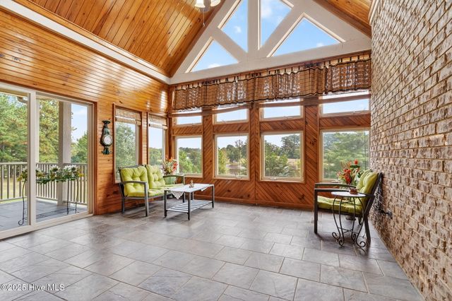 6570 Nc 231, Middlesex, NC 27557