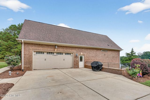 6570 Nc 231, Middlesex, NC 27557