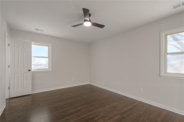 14655 Gale Road, Smithville, MO 64089