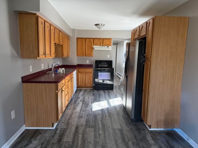 633 Bagley Avenue, Ypsilanti Twp, MI 48198