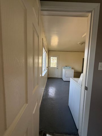 633 Bagley Avenue, Ypsilanti Twp, MI 48198