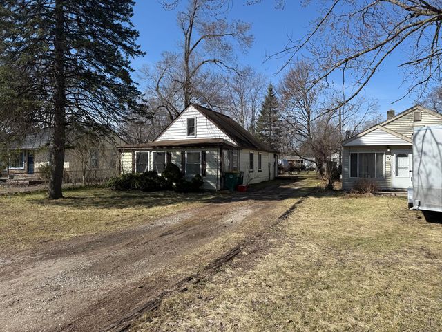 633 Bagley Avenue, Ypsilanti Twp, MI 48198