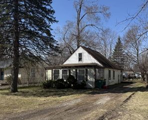 633 Bagley Avenue, Ypsilanti Twp, MI 48198
