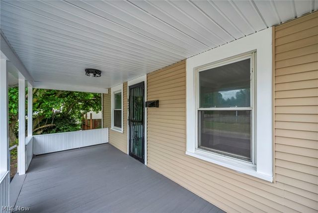 825 Dan Street, Akron, OH 44310