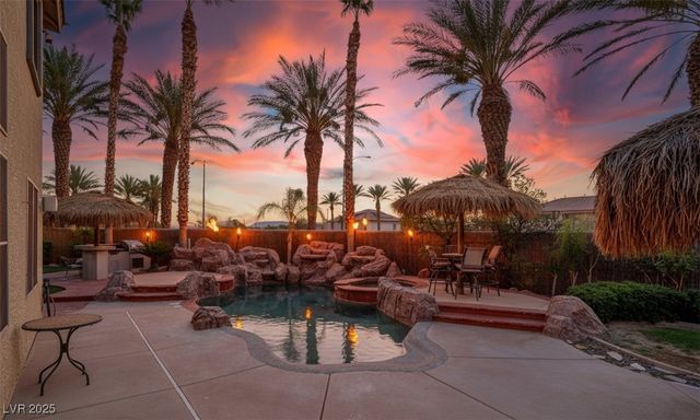 10127 Clifton Forge Avenue, Las Vegas, NV 89148