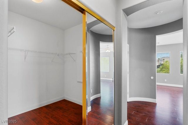 10127 Clifton Forge Avenue, Las Vegas, NV 89148