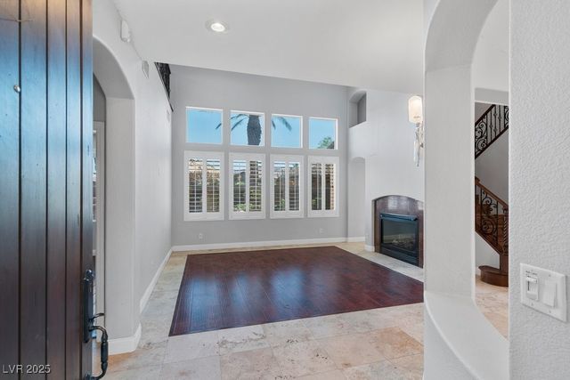 10127 Clifton Forge Avenue, Las Vegas, NV 89148