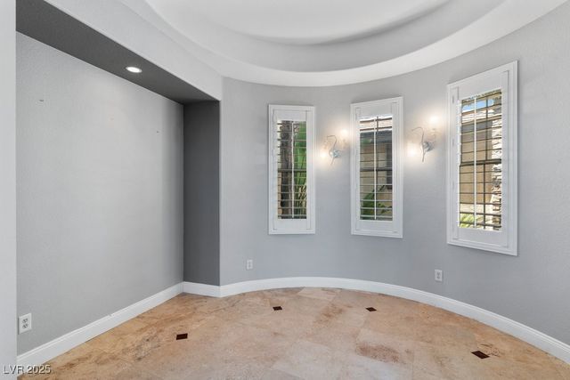 10127 Clifton Forge Avenue, Las Vegas, NV 89148