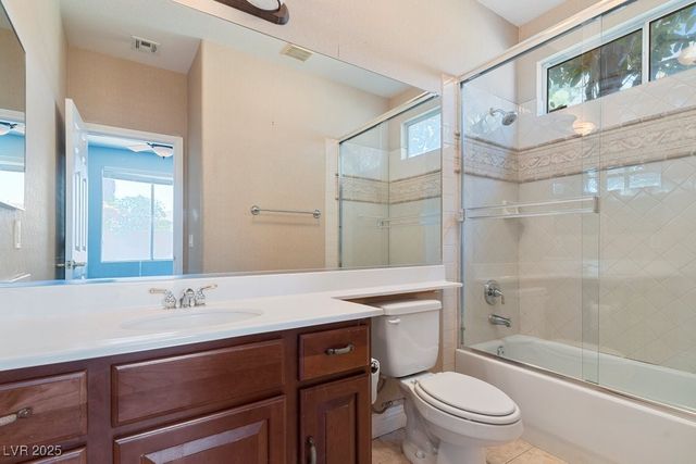 10127 Clifton Forge Avenue, Las Vegas, NV 89148