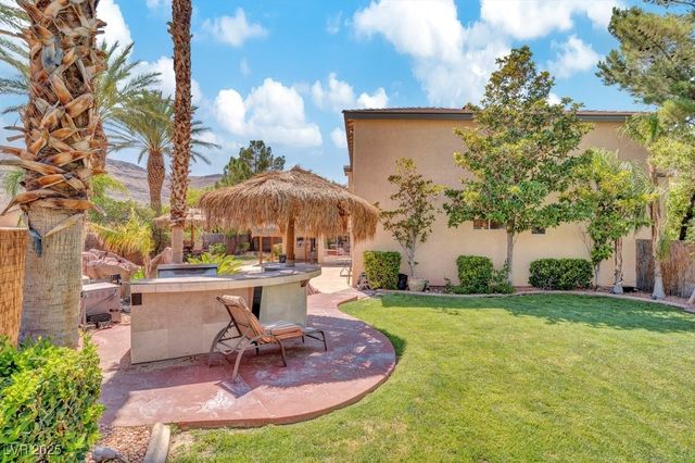 10127 Clifton Forge Avenue, Las Vegas, NV 89148