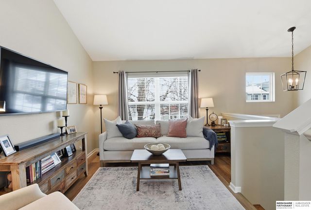 19506 X Street, Omaha, NE 68135